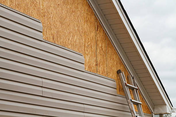 24/7 Emergency Storm Damage Siding Repair experts in Norwood, PA